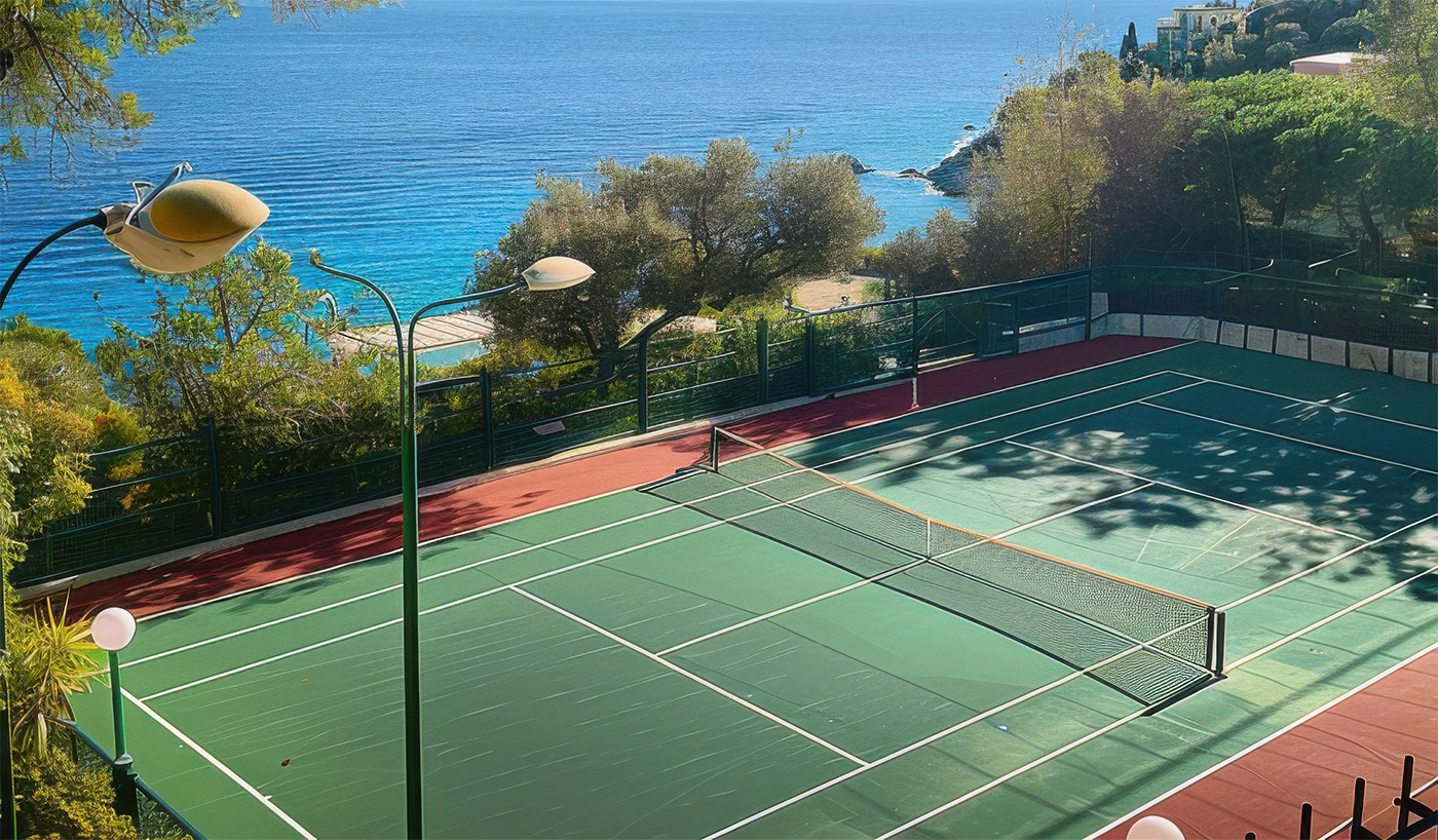 Open living room with kitchen and blue poufs